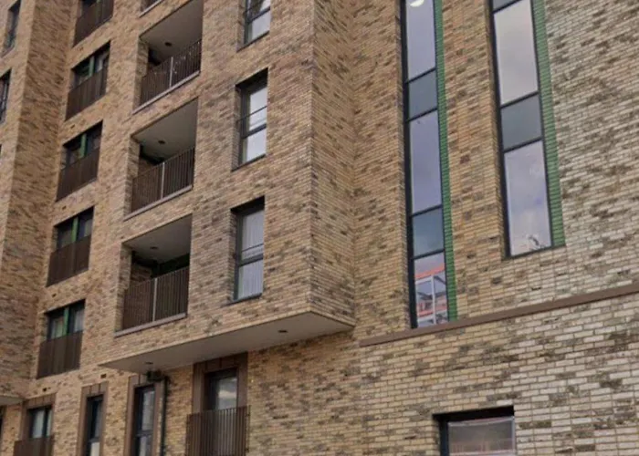 Lake View Apartment 5 Minutes To City Center